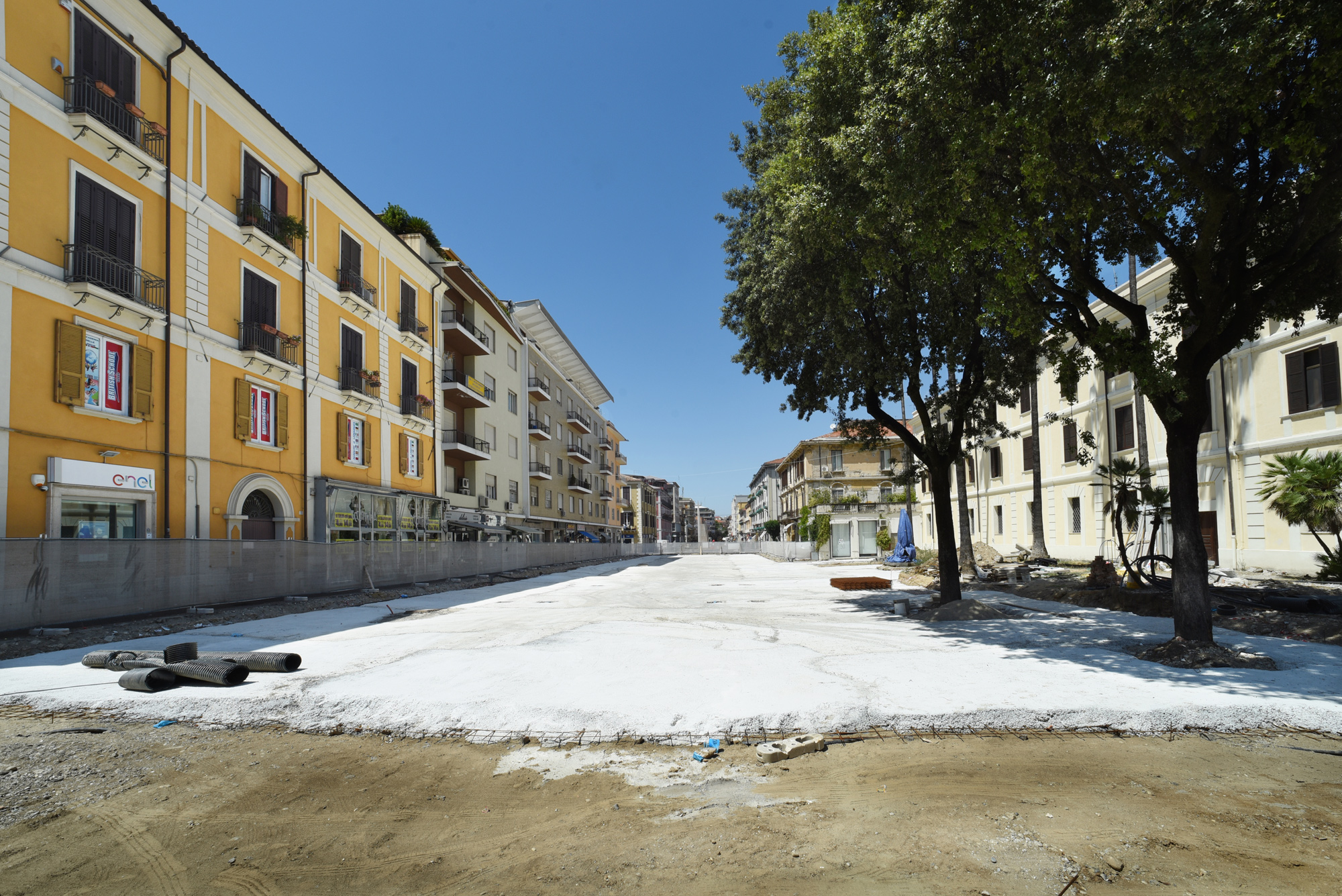 Cementificazione massiva di Corso Mazzini a Cosenza