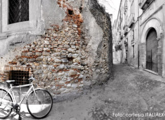 Cosenza: le Cattedrali nel deserto che il Sindaco non vede Cosenza-centro storico-movimento noi-gianluca nava-restauro-beni culturali