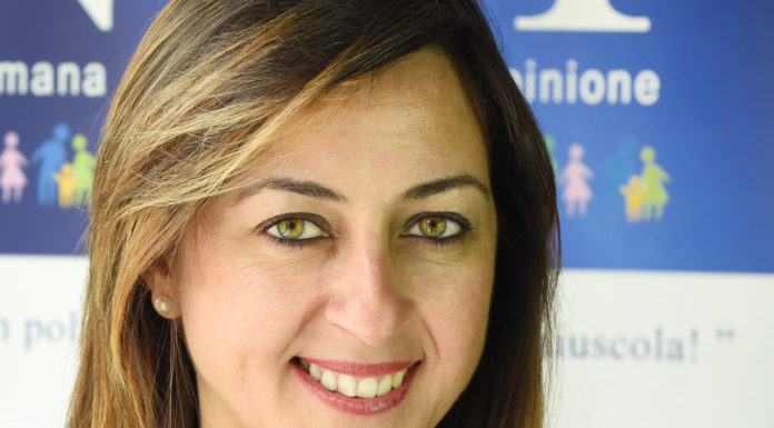 Comunali di Rende, la Donna candidato a Sindaco che piace alle famiglie Eleonora Cafiero - Candidata a Sindaco della Città di Rende