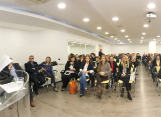 La Donna candidata a Sindaco che fa riflettere i Cittadini di Rende. E’ la vera novità Eleonora Cafiero - candidata a Sindaco della Città di Rende nel corso della presentazione del programma elettorale