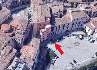 Cosenza, i cittadini: da mesi nel puzzo di fogna. “NOI” intervenga Piazza Vittime Civili di Guerra