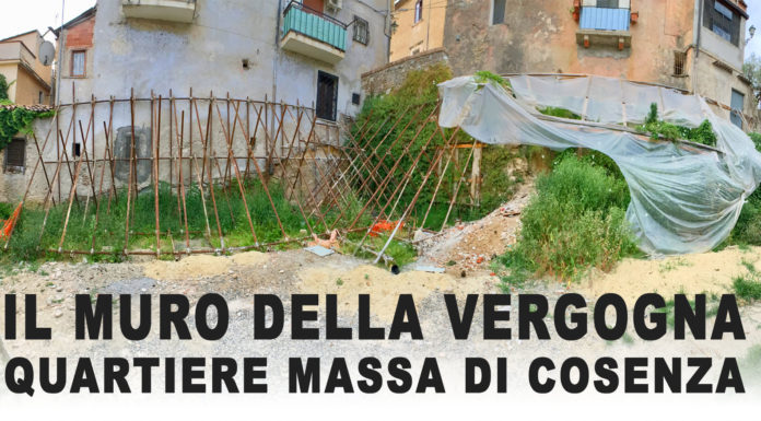 Quel “Muro della Vergogna” dice tutto dell’Amministrazione Occhiuto mario occhiuto, comune di cosenza, muro della vergogna