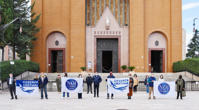 Cosenza, Movimento NOI ad Occhiuto: rispetti i luoghi sacri. Il Movimento NOI manifesta a difesa dei luoghi sacri a Cosenza