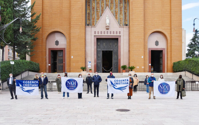 Il Movimento NOI manifesta a difesa dei luoghi sacri a Cosenza