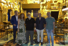 Officina delle Arti a Cosenza: Consiglieri e Delegati a lavoro. Da sx: Fabio Gallo, Antonietta Cozza, Eduardo tarsia, Aldo Trecroci, Francesco Turco