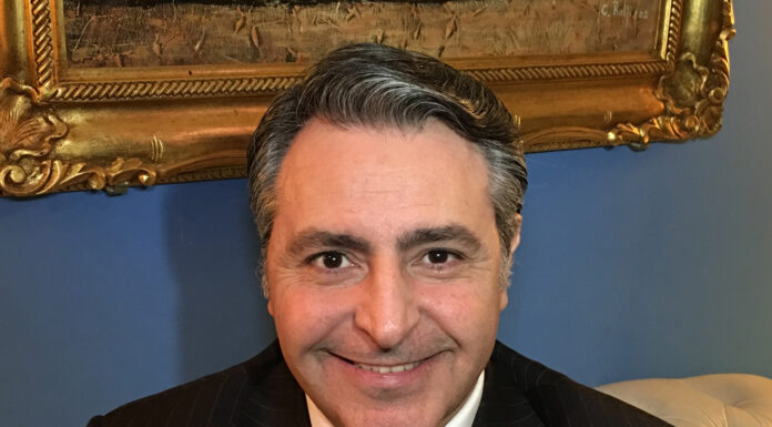 L’IO NON CI STO di Fabio Gallo scuote la coscienza civica di Cosenza. “Così muore tutto” Fabio Gallo