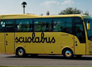 “Più controlli su scuolabus per prevenire liti e bullismo”.