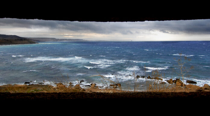 Migranti: a Crotone muoiono due volte. Da approdo di civiltà ad ultima spiaggia. La Meloni? Non c’entra